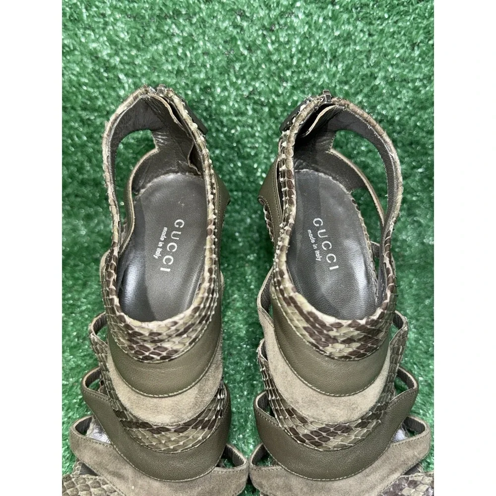Gucci Vintage Green Snakeskin Suede Python Ankle Strap Heel‎ Size 7.5 US/EU 37.5 - Picture 4 of 16